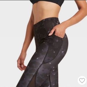 All In Motion Black Leopard 7/8 Leggings